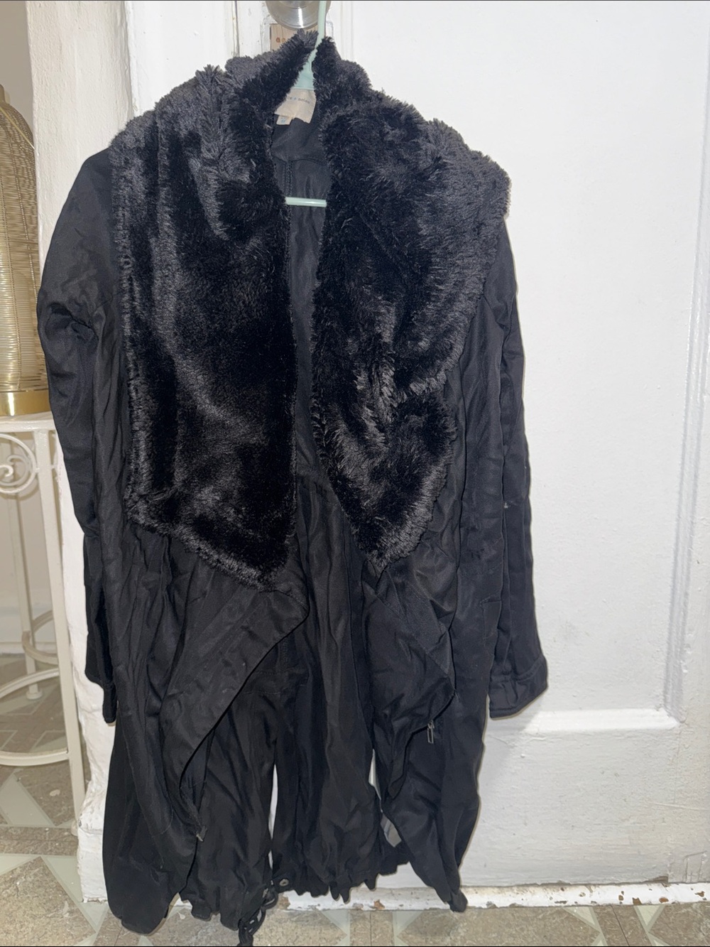 silence + noise Black Faux Fur-Collar Draped Trench Coat